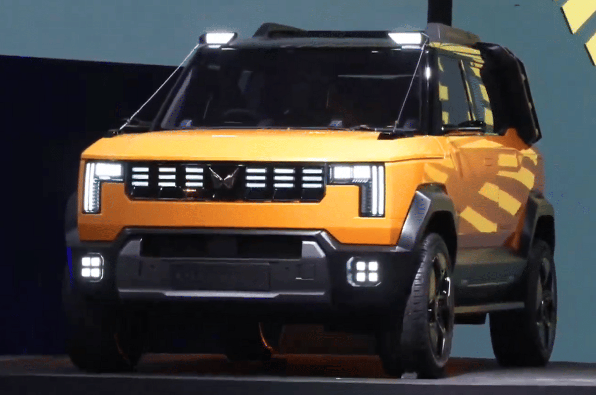 Mahindra Vision S Concept in yellow color