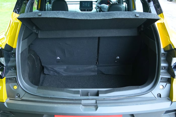 Renault Kiger boot space 