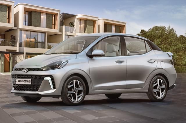 Hyundai Aura SX price increases by Rs 9,000 with new feat...