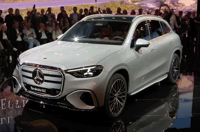 Munich motor show: New Mercedes GLC EV debuts with 713km ...