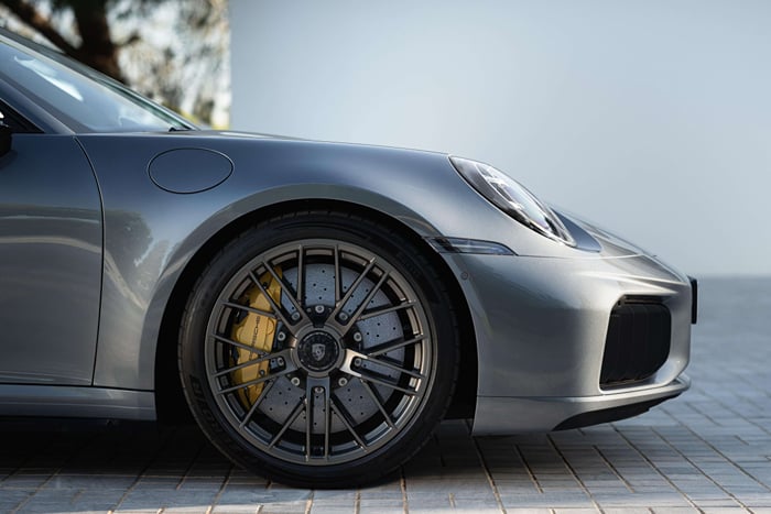 2025 porsche 911 turbo s coupe wheel