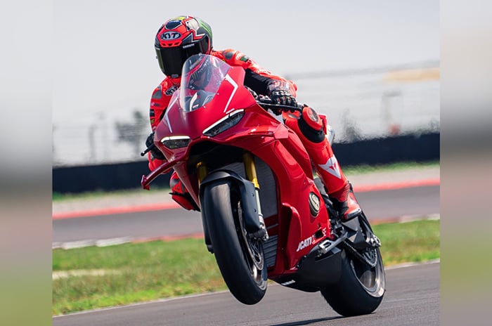 2026 Ducati Panigale V4 R revealed with 239hp Ducati Panigale V4 R front left side wheelie shot
