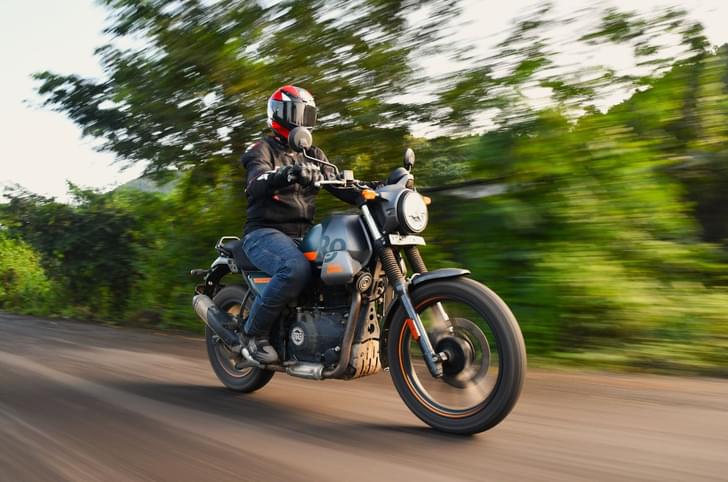 Royal Enfield Scram 440 front three fourth tracking shot