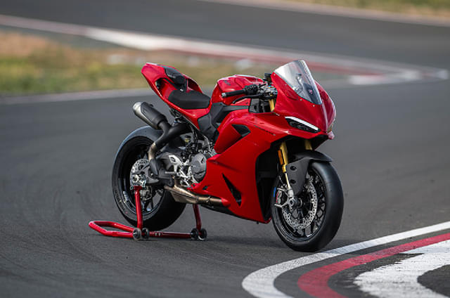 New Ducati Panigale V2 launched at Rs 19.12 lakh