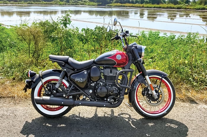 Royal Enfield Goan Classic long-term review, 500km report Royal Enfield Goan Classic 350 right side profile static in field