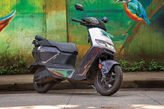 Ather Rizta long term review, 4,500km report Ather Rizta front right side static on road