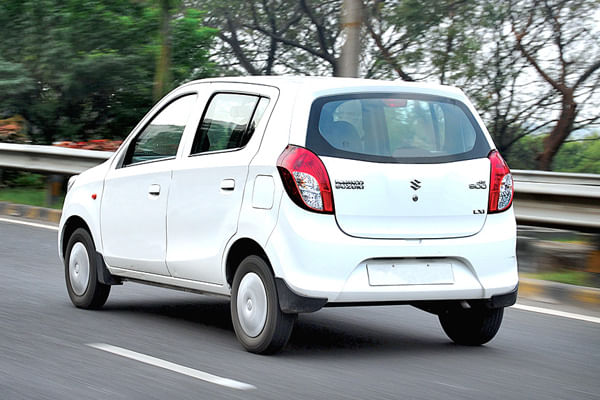 Tata Nano Twist vs Maruti Alto 800 comparison