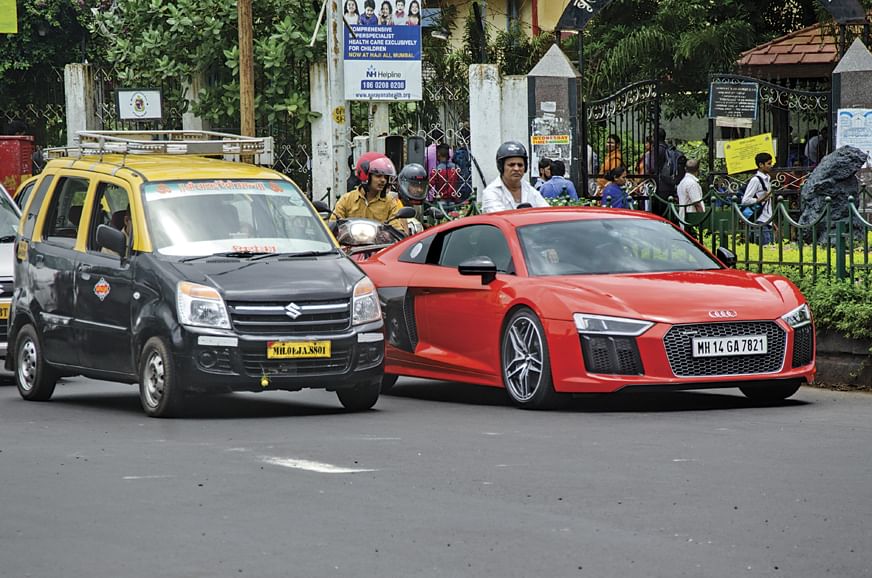 Uber driver Audi R8 Uber driver Audi R8