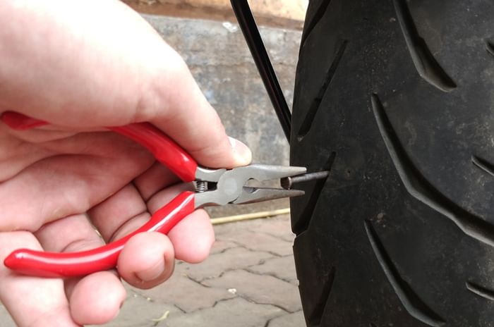 Tyre puncture remove object Tyre puncture remove object