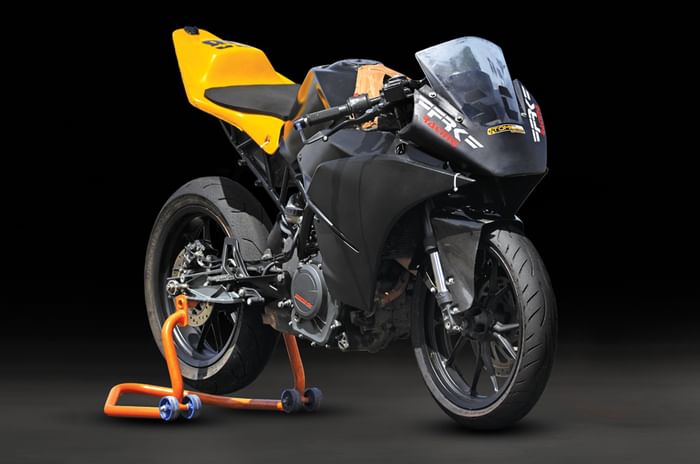 Race-spec KTM RC 390 Race-spec KTM RC 390