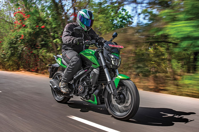 Which of these is the better pick - the KTM Duke 250 or the Bajaj Dominar 400 Which of these is the better pick - the KTM Duke 250 or the Bajaj Dominar 400