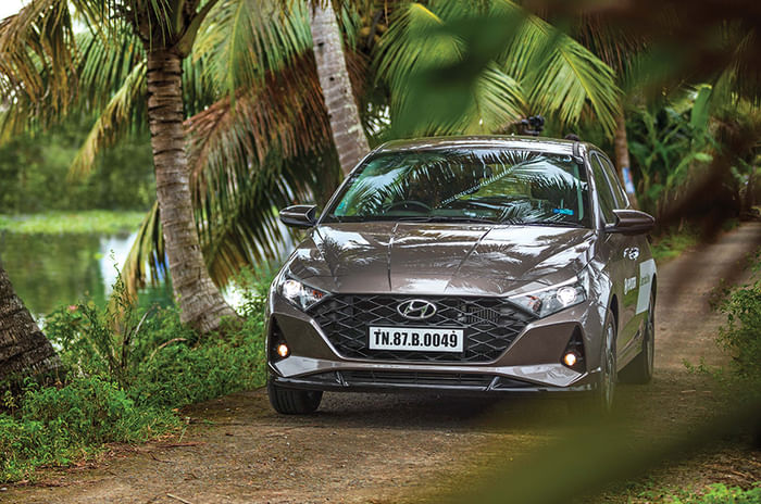 Hyundai i20 - Moments and movements in Malabar
