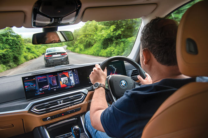 BMW i4 vs M340i comparison: An eye for an i