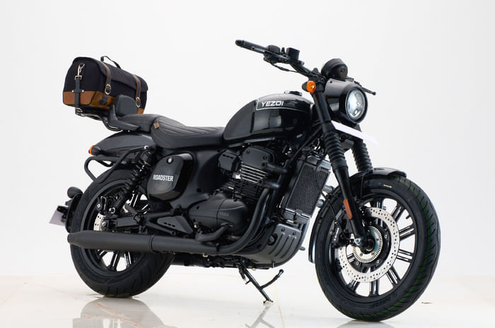 Yezdi Roadster new vs old: Differences explained