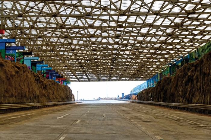 Blasting down the Mumbai-Nagpur expressway's Igatpuri Tunnel in a Mercedes AMG&#160;S&#160;63