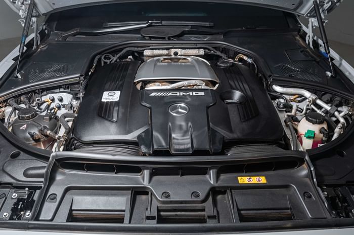 Blasting down the Mumbai-Nagpur expressway's Igatpuri Tunnel in a Mercedes AMG&#160;S&#160;63