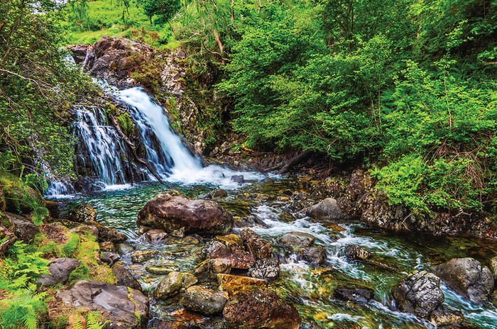 Road tripping in the Defender Octa across England's Lake District