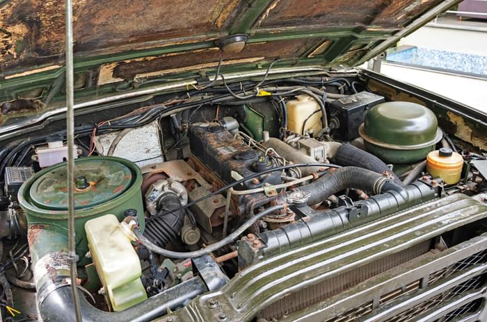 Kia KM450 army truck driven: Kia's real badass