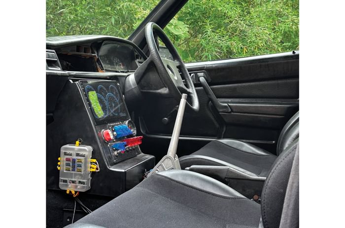 Driving a 2JZ-powered Mercedes 190: Dragon heart