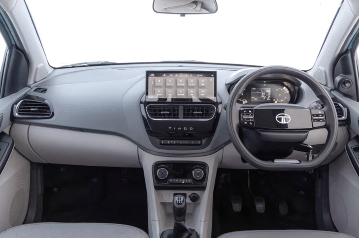 Tata Tiago interior touchscreen