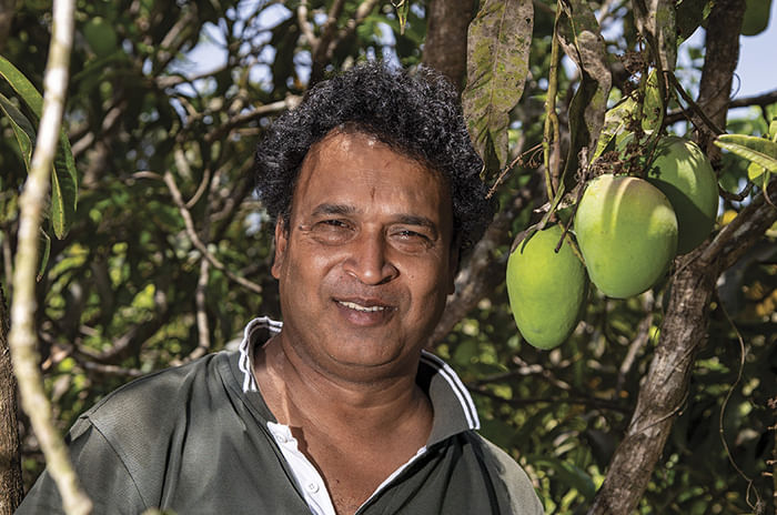 Hometown Hero - Mango Run in a Renault Duster