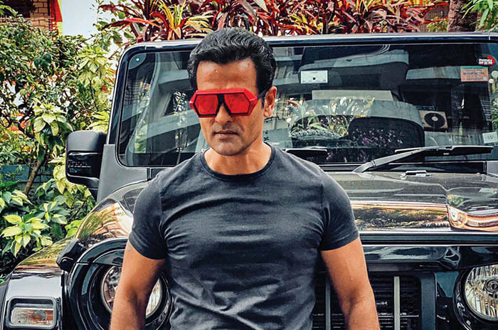 Special Feature: Thar Gazing