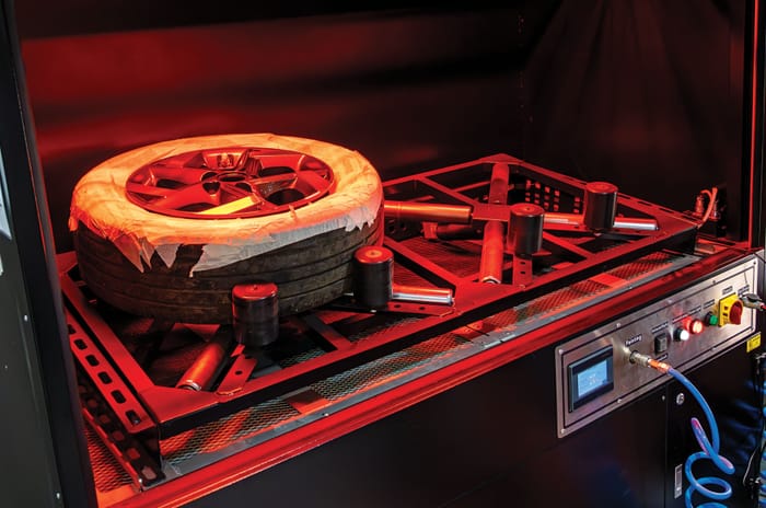 Hyundai Venue 16-inch alloy wheel refurbishing heating Hyundai Venue 16-inch alloy wheel refurbishing heating