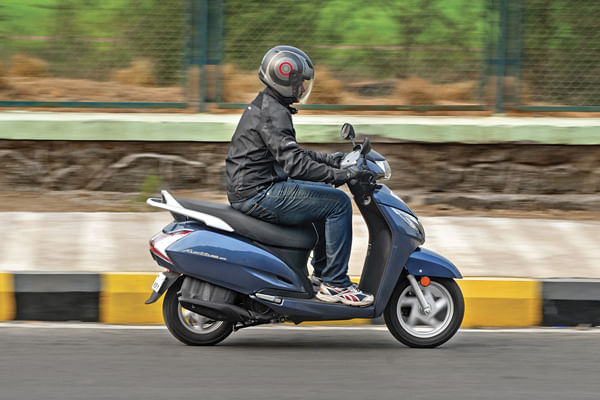 Looking for a 125cc gearless scooter Looking for a 125cc gearless scooter