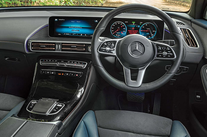 Mercedes-Benz EQC vs W124: Hello Grandpa