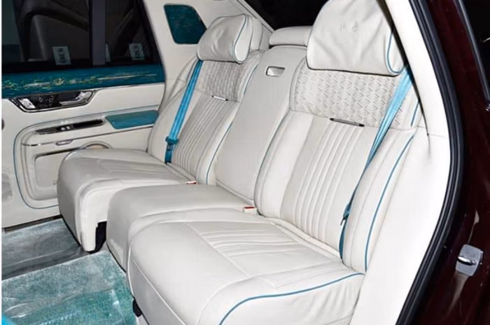Hongqi Guoli rear seats Hongqi Guoli rear seats