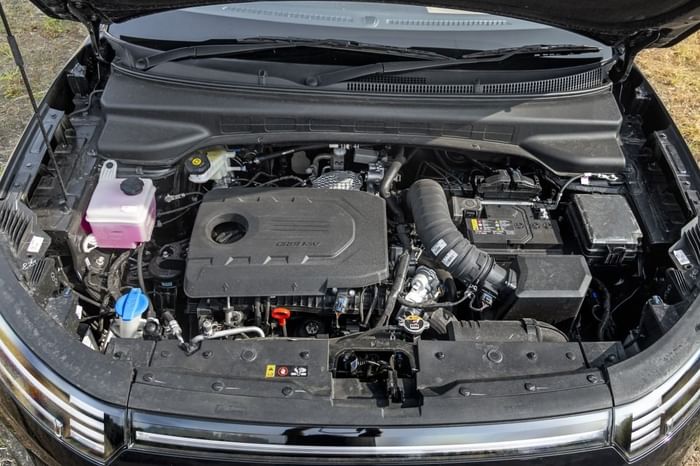 Hyundai Alcazar pros and cons explained: is it worth buying? Hyundai Alcazar pros and cons explained: is it worth buying?