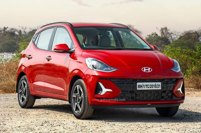 Hyundai Grand i10 Nios front