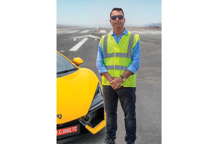 Lamborghini Revuelto driven at the Navi Mumbai International Airport 