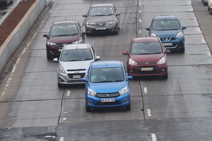 Poor lane disicpline Poor lane disicpline