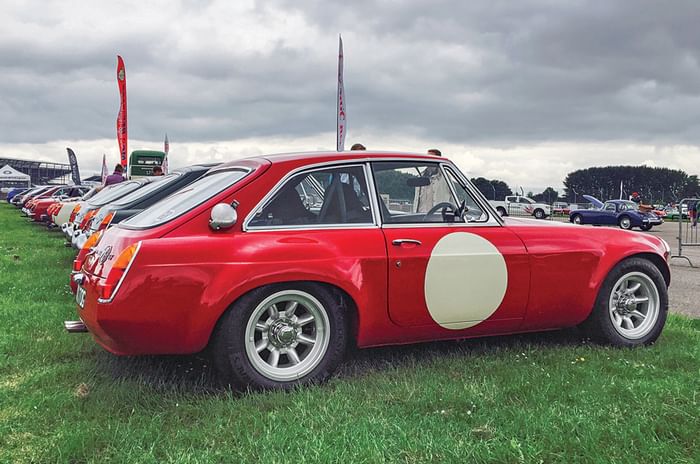 MG GT