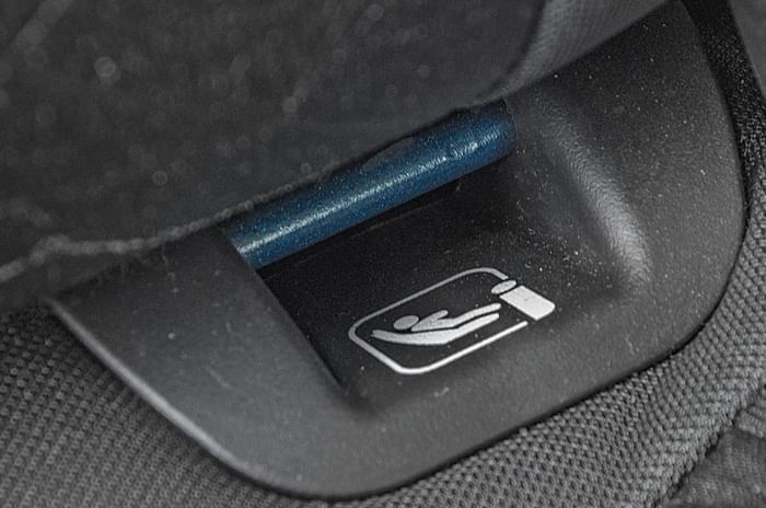 Maruti-Ignis-Isofix