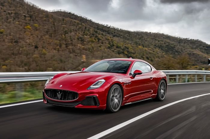 Maserati GranTurismo Red Trophy Front Action