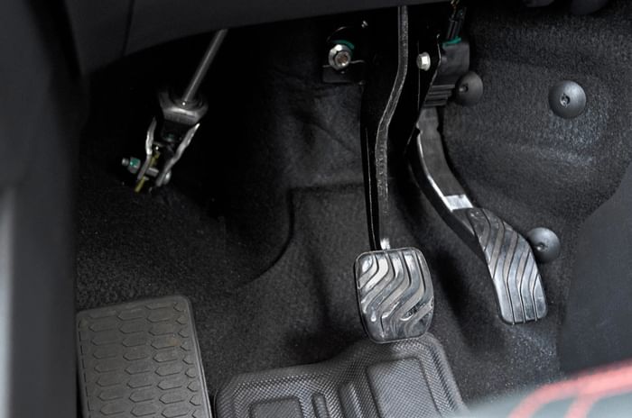 Nissan Magnite foot well Nissan Magnite foot well