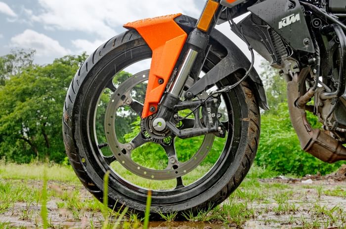 KTM Duke 160 performance tested and explained