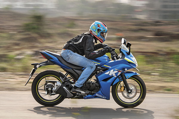 Good commuter bike under Rs 1 lakh Good commuter bike under Rs 1 lakh