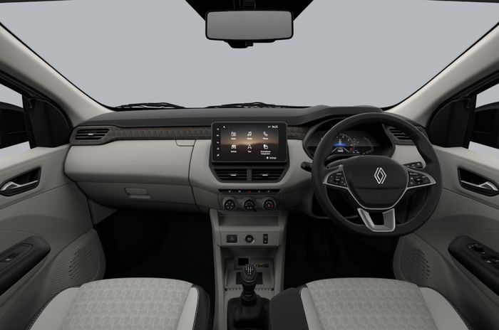 Renault Triber Emotion interior Renault Triber Emotion interior