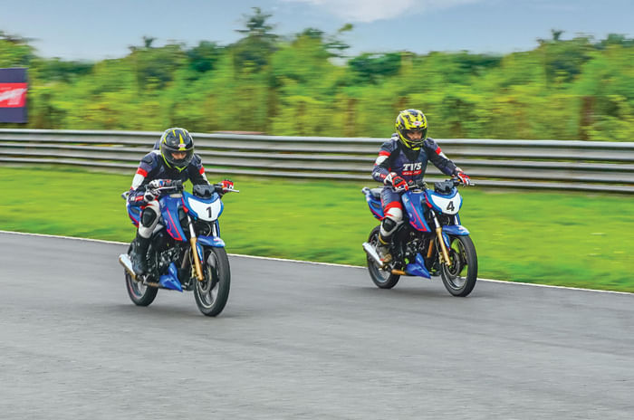 Lights Out! - 2021 TVS Young Media Racer programme Race 1 feature