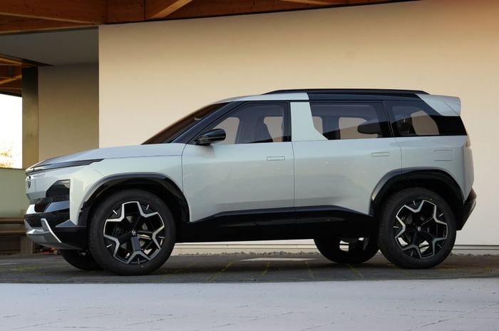 Tata Sierra EV concept left side profile