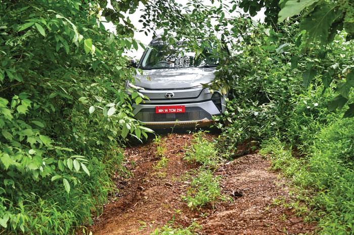 Off roading EVs: Tata Harrier EV and Mercedes G Class Electric Off roading EVs: Tata Harrier EV and Mercedes G Class Electric