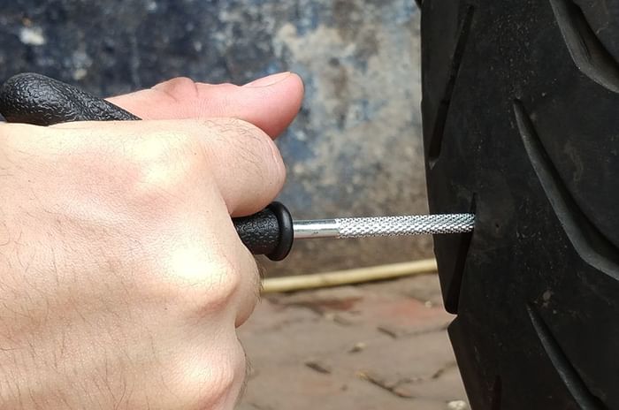 Tyre puncture cleaning Tyre puncture cleaning