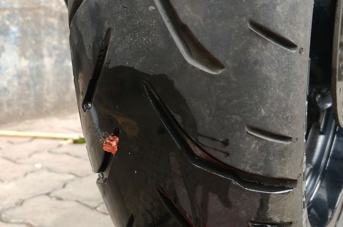 Tyre puncture rubber solution Tyre puncture rubber solution