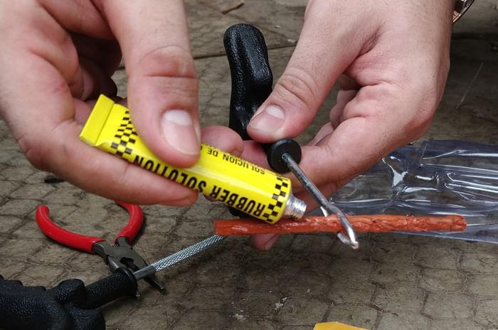 Tyre puncture rubber solution Tyre puncture rubber solution