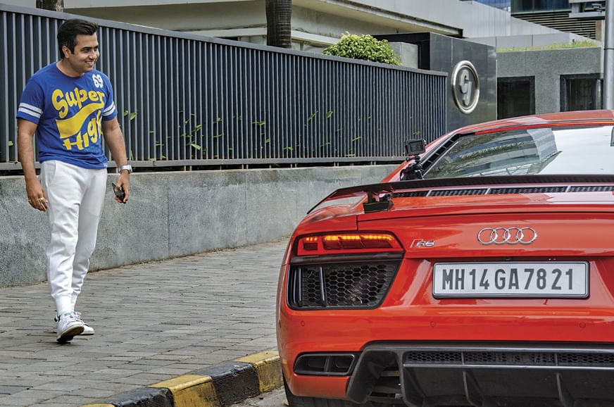 Uber driver Audi R8 Uber driver Audi R8