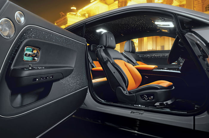 Rolls Royce Spectre: A close look 