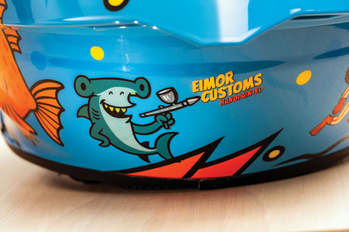 Custom painted helmet by Eimor Customs